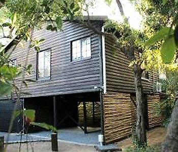 Isinkwe Backpackers Bushcamp Otel Hluhluwe Dış mekan fotoğraf