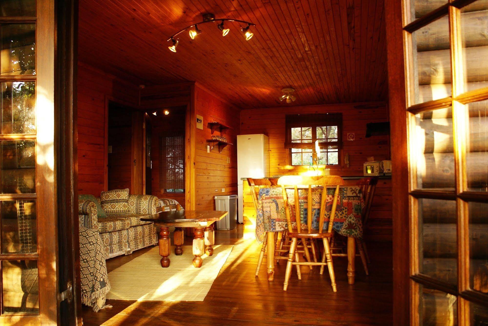 Isinkwe Backpackers Bushcamp Otel Hluhluwe Dış mekan fotoğraf